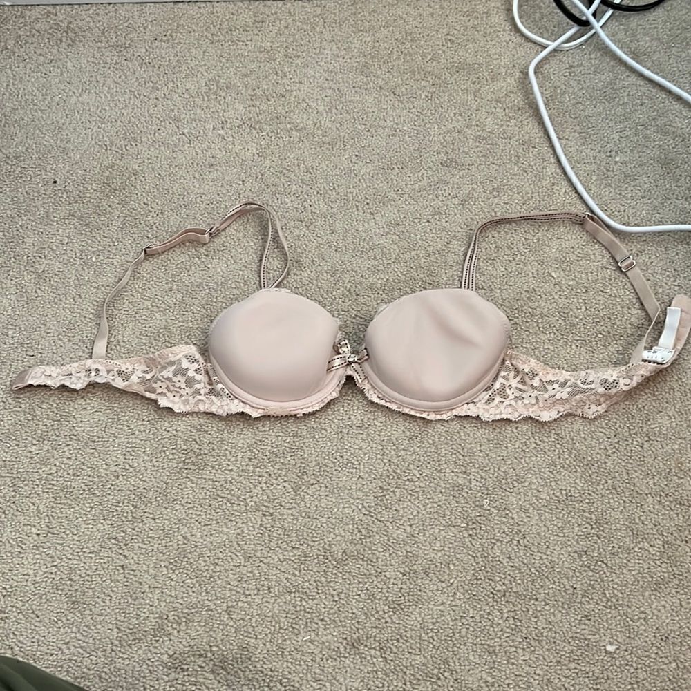 Chantelle 32a bra  